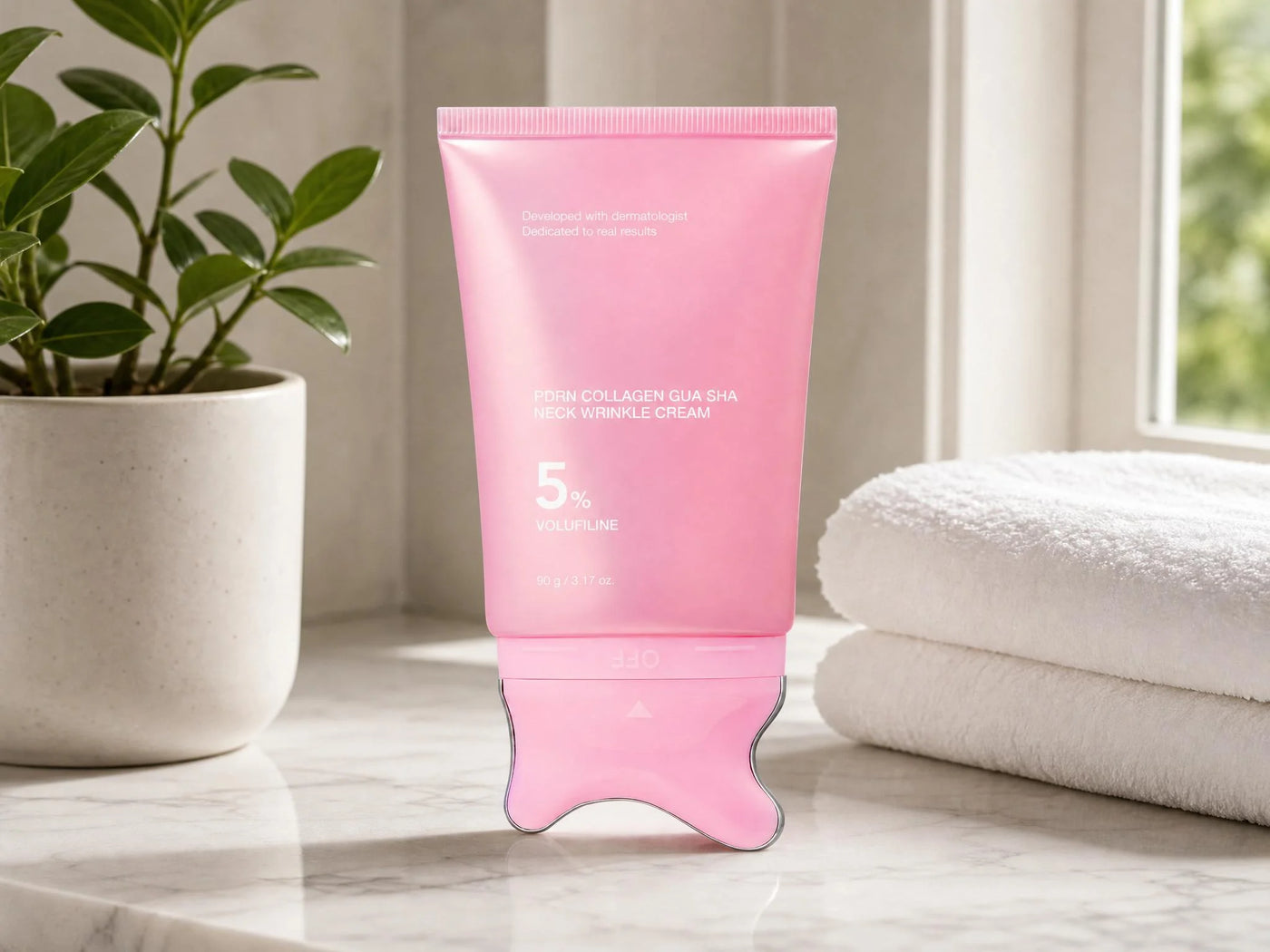 Die Creme, bei der der Gua Sha eingebaut ist